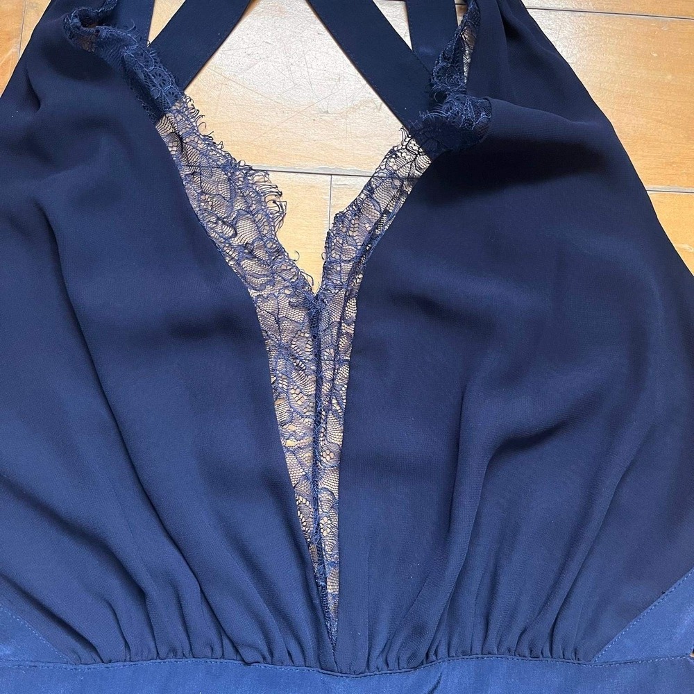 BCBGeneration Navy Blue Halter Wide Leg Jumpsuit V-Neck Lace Trim 12 Minimalist - Picture 5 of 10